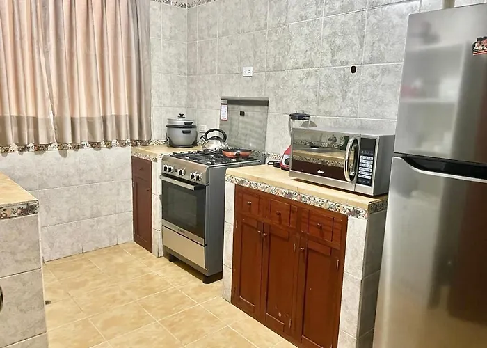 Apartamento En El Centro De Trujillo - Primer Piso