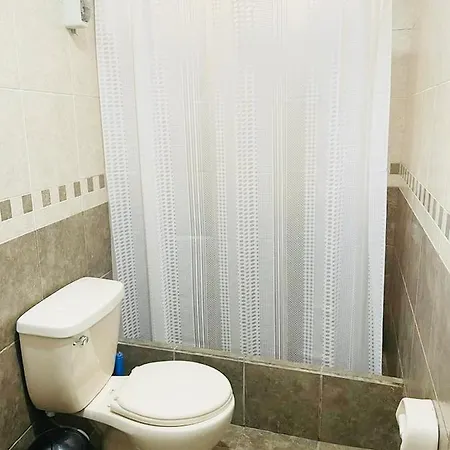 Apartamento En El Centro De Trujillo - Primer Piso Exterior photo
